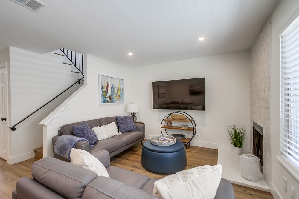 Virtual tour photo 11 of 91 for 830 Missouri St APT 3
