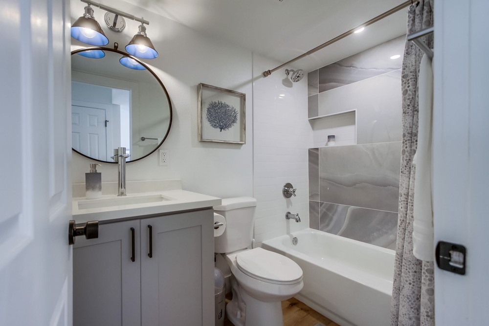 Virtual tour photo 19 of 91 for 830 Missouri St APT 3