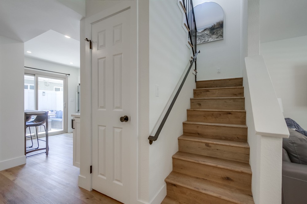 Virtual tour photo 25 of 91 for 830 Missouri St APT 3