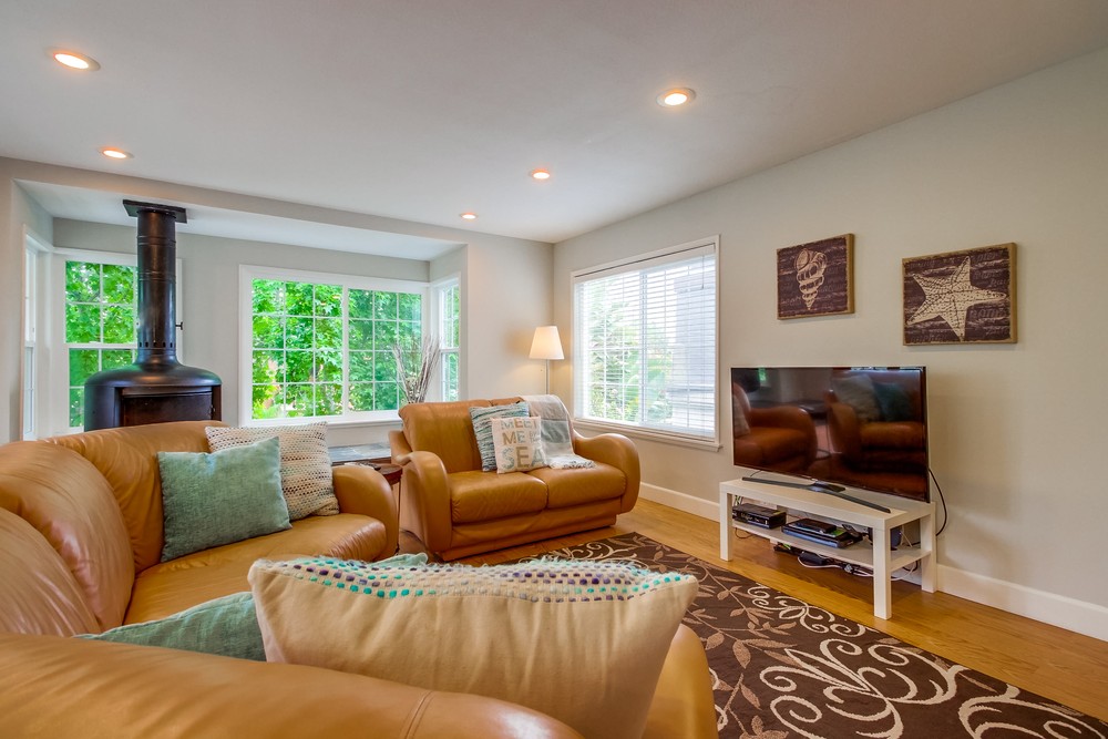 Virtual tour photo 7 of 46 for 830 Ostend Ct