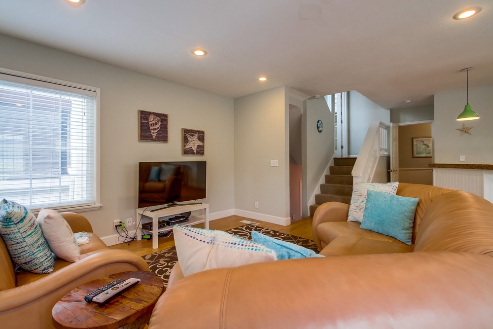 Virtual tour photo 8 of 46 for 830 Ostend Ct