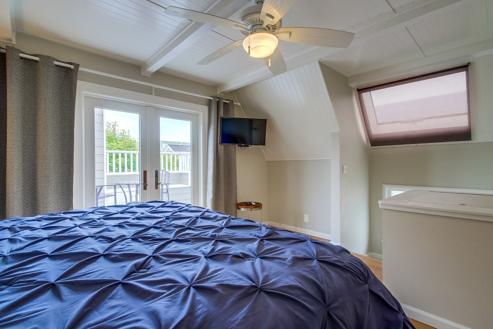 Virtual tour photo 21 of 46 for 830 Ostend Ct
