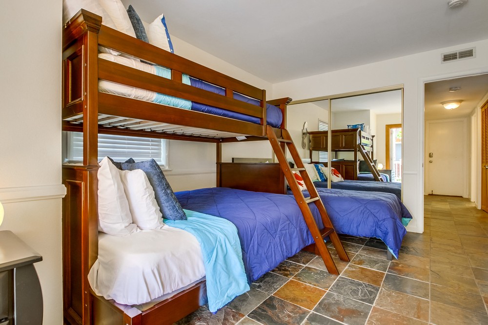 Virtual tour photo 37 of 46 for 830 Ostend Ct