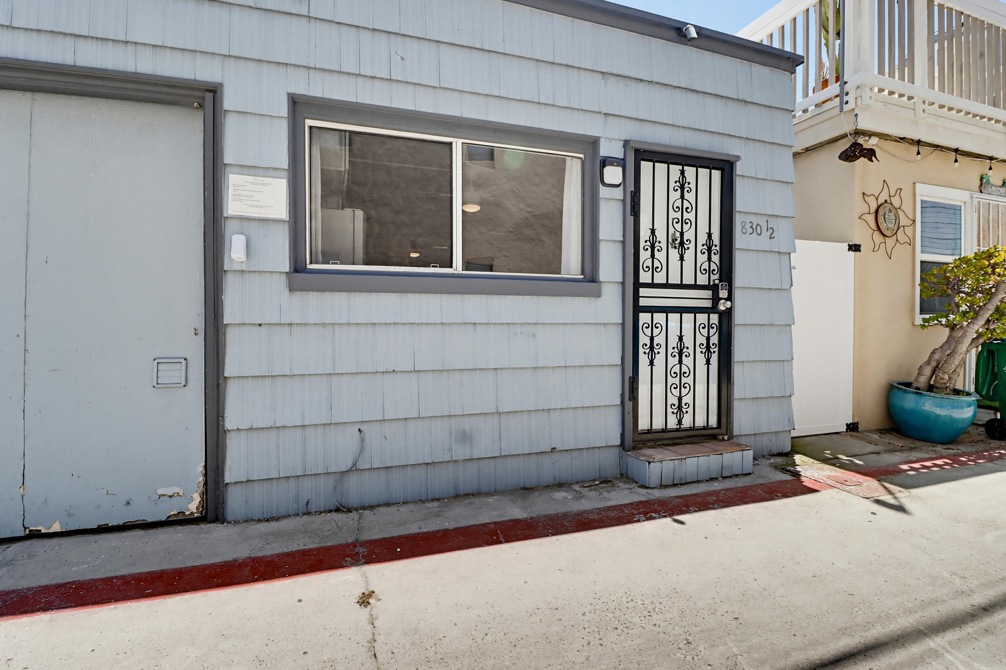 Virtual tour photo 3 of 24 for 830 Rockaway Ct