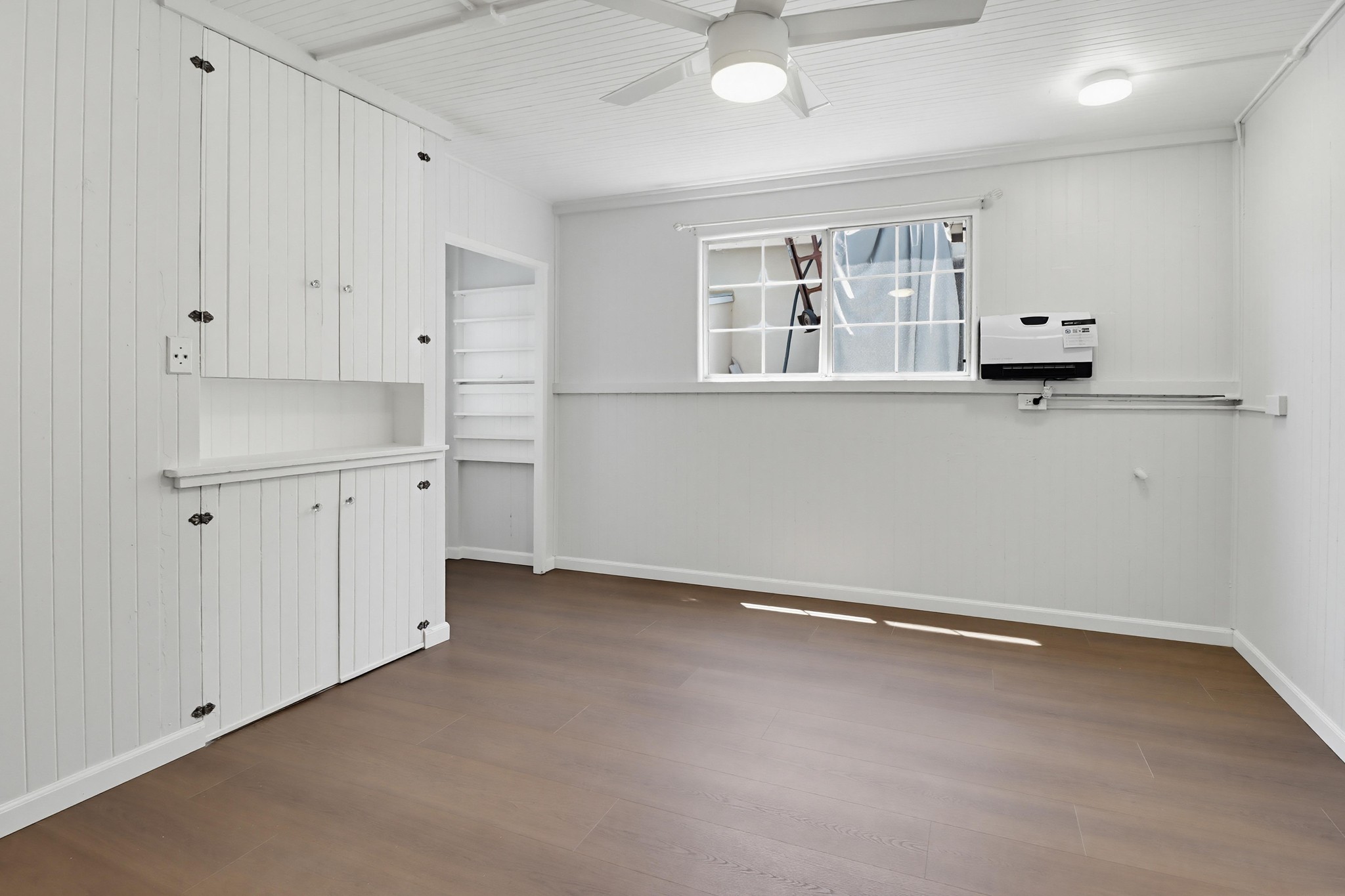 Virtual tour photo 15 of 24 for 830 Rockaway Ct