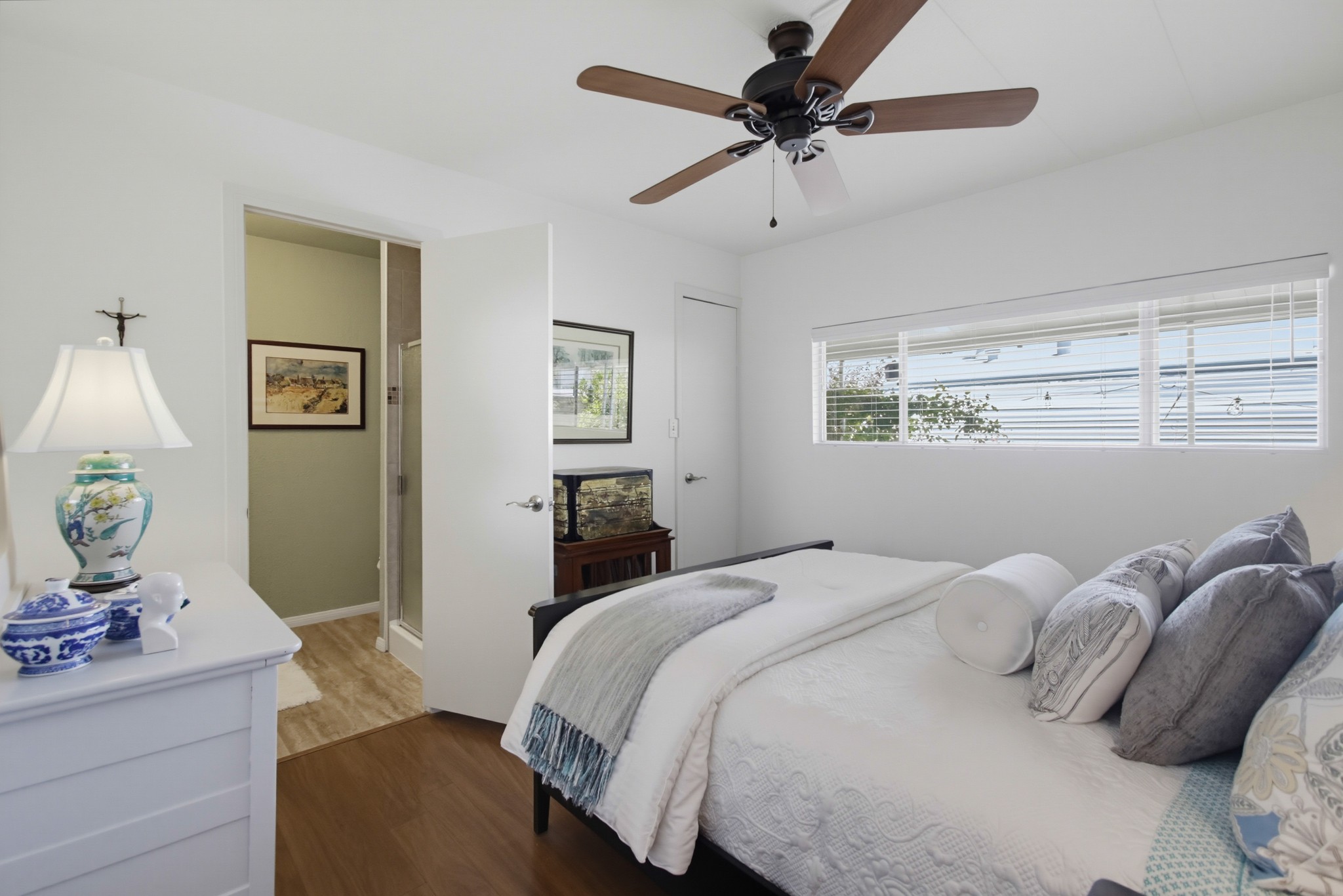 Virtual tour photo 33 of 75 for 8301 Mission Gorge Rd
