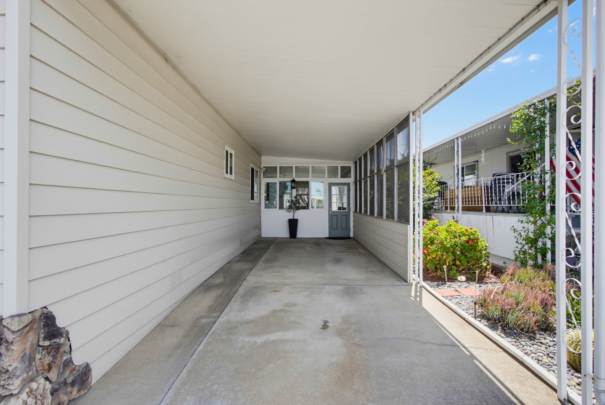 Virtual tour photo 60 of 75 for 8301 Mission Gorge Rd