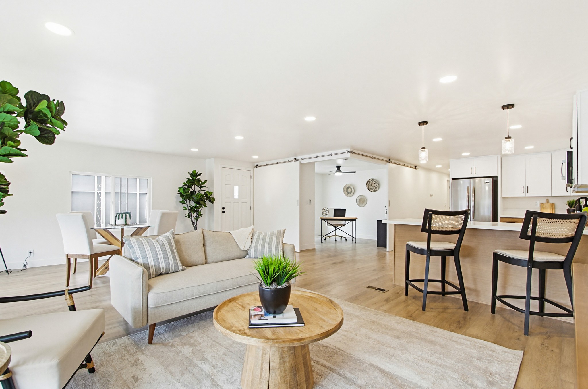 Virtual tour photo 17 of 57 for 8301 Mission Gorge Rd SPC 274