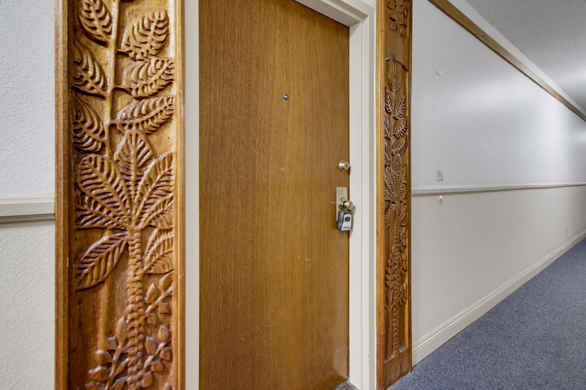 Virtual tour photo 4 of 32 for 8310 Regents Rd Unit 2A