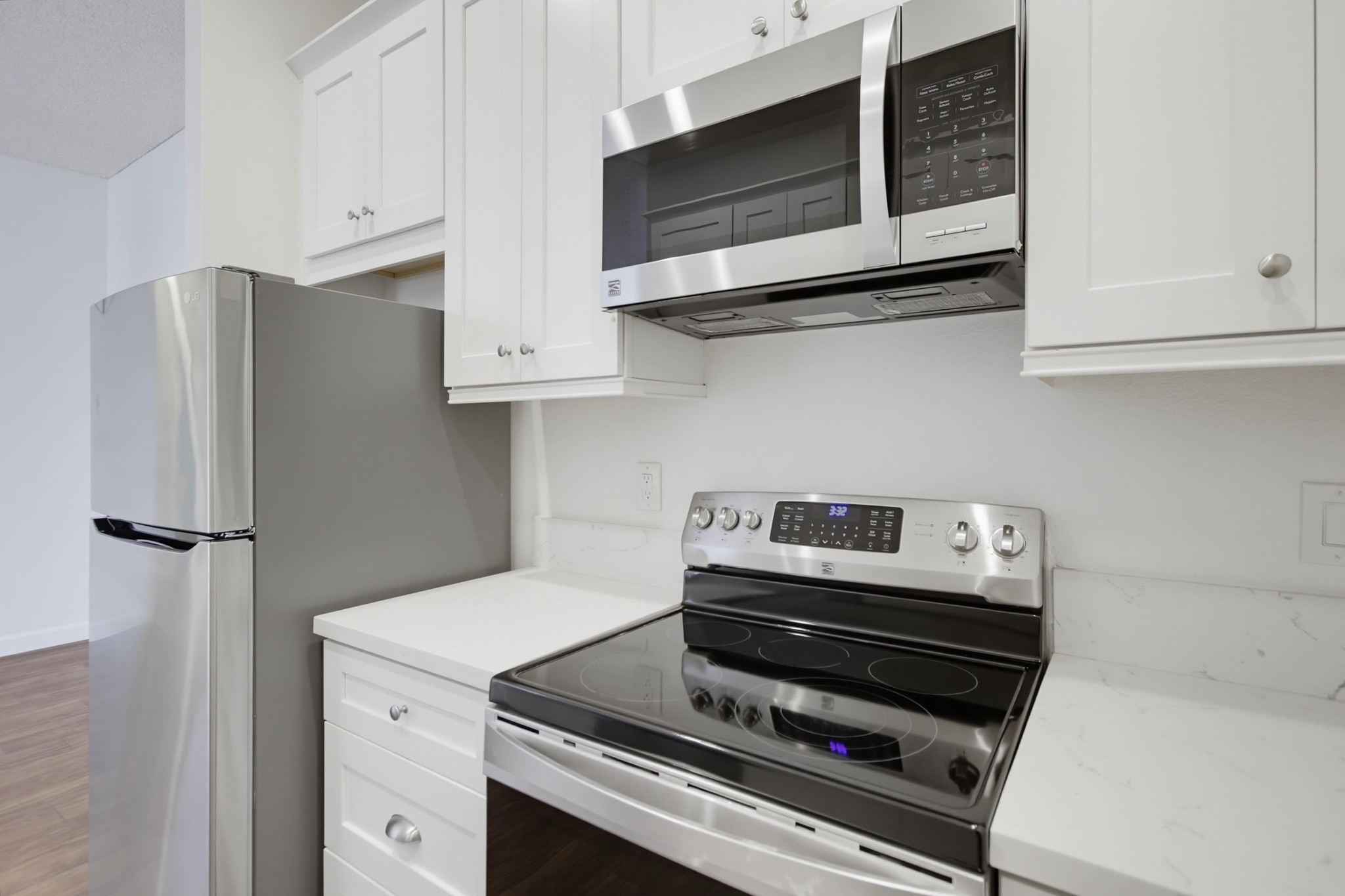 Virtual tour photo 10 of 32 for 8310 Regents Rd Unit 2A
