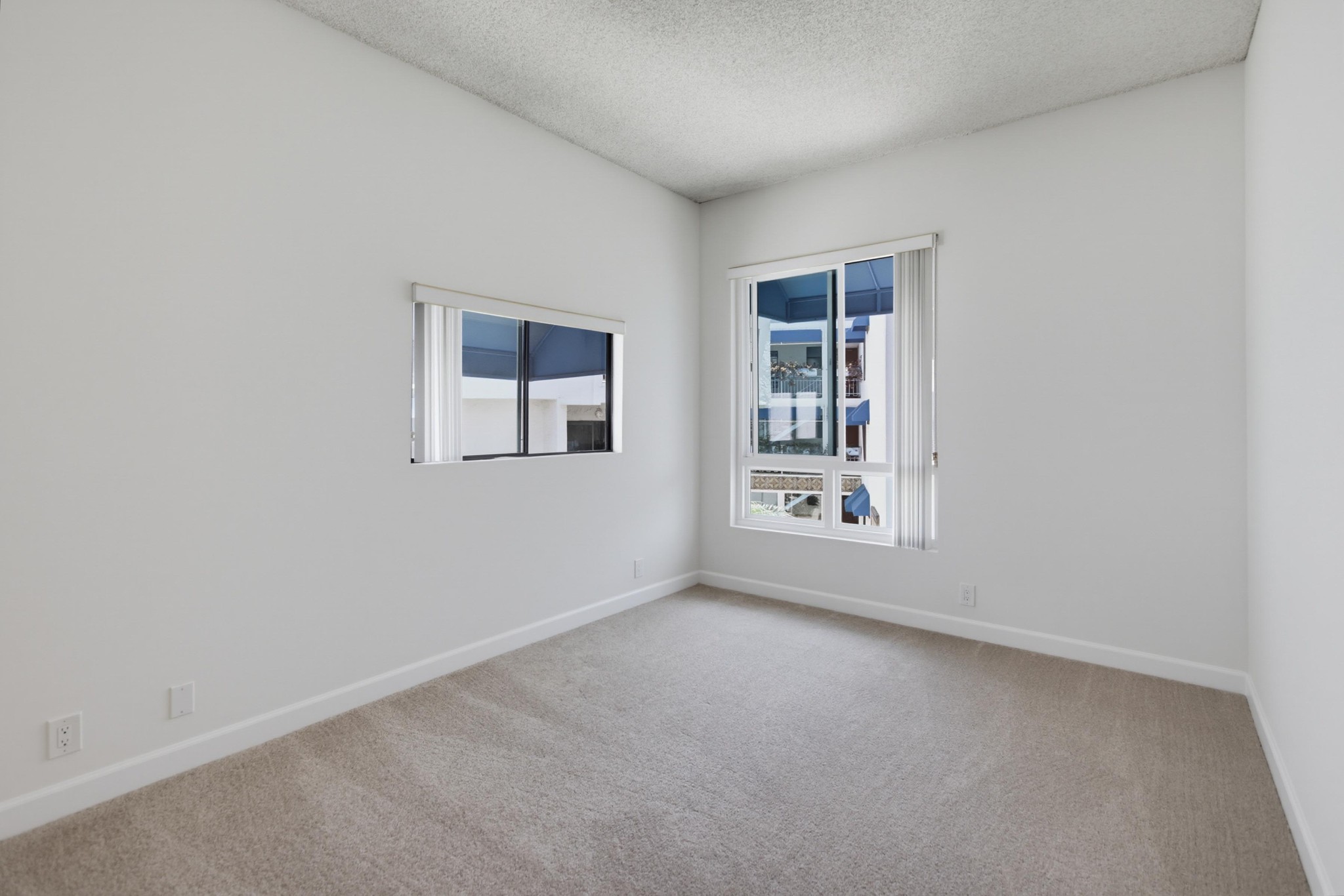 Virtual tour photo 15 of 32 for 8310 Regents Rd Unit 2A