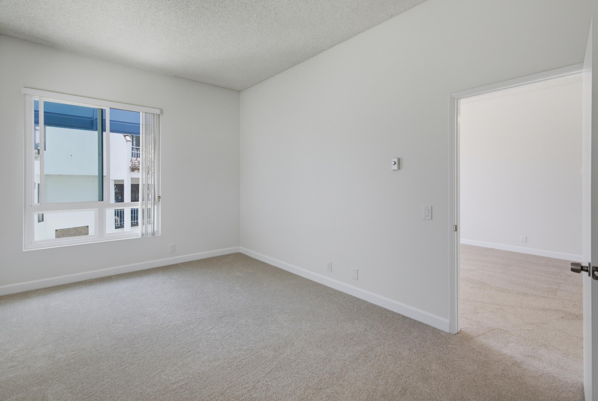 Virtual tour photo 16 of 32 for 8310 Regents Rd Unit 2A