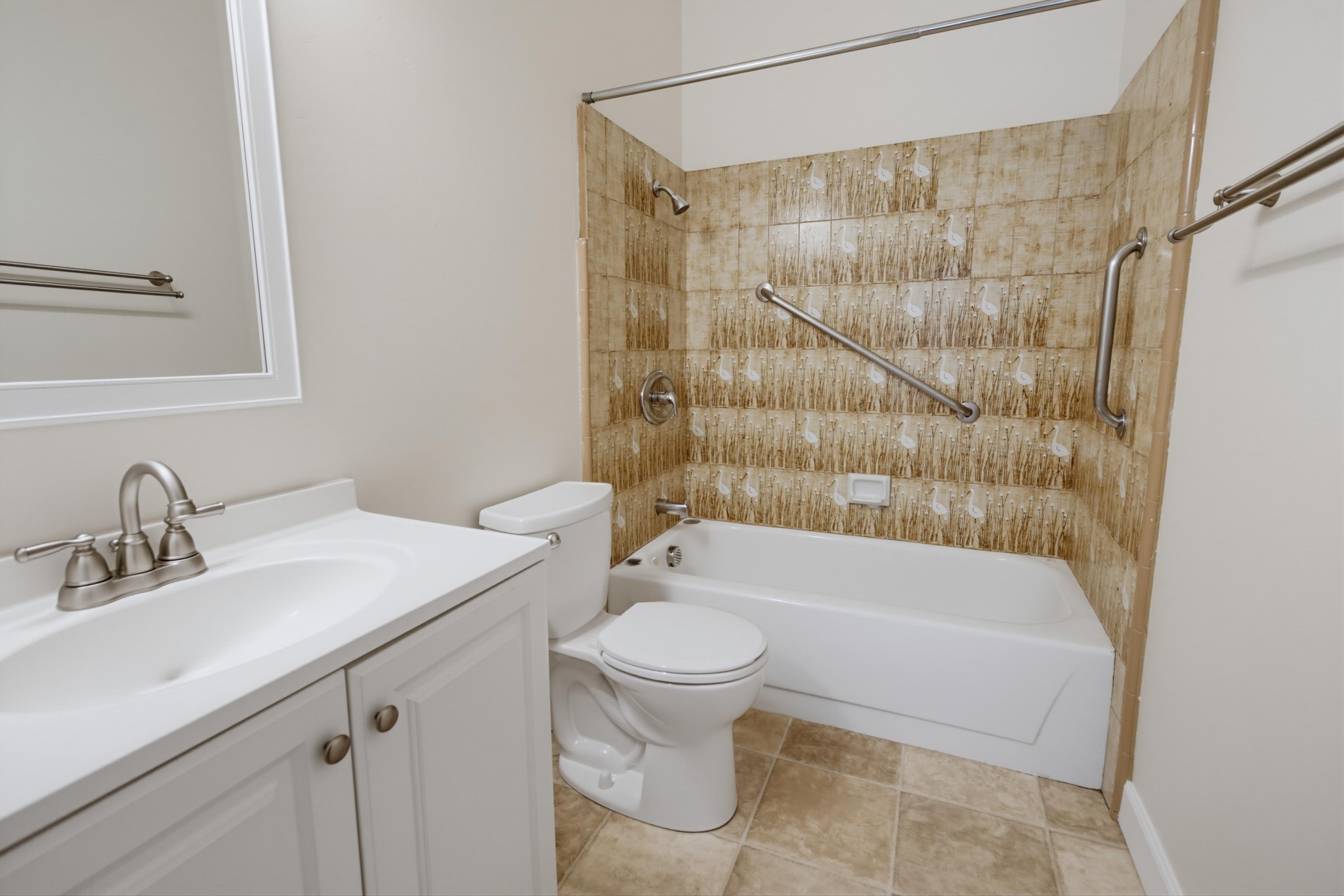 Virtual tour photo 20 of 32 for 8310 Regents Rd Unit 2A