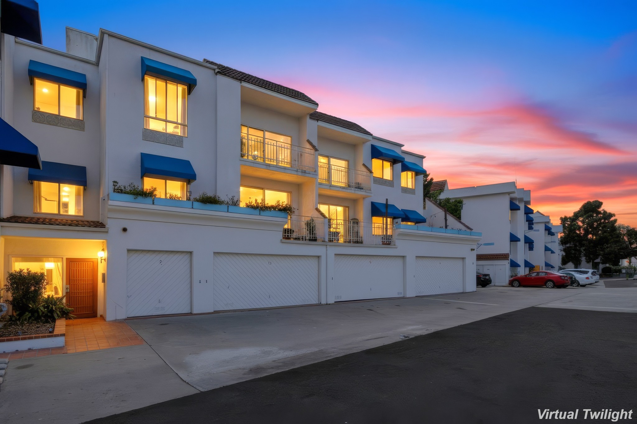 Virtual tour photo 33 of 32 for 8310 Regents Rd Unit 2A