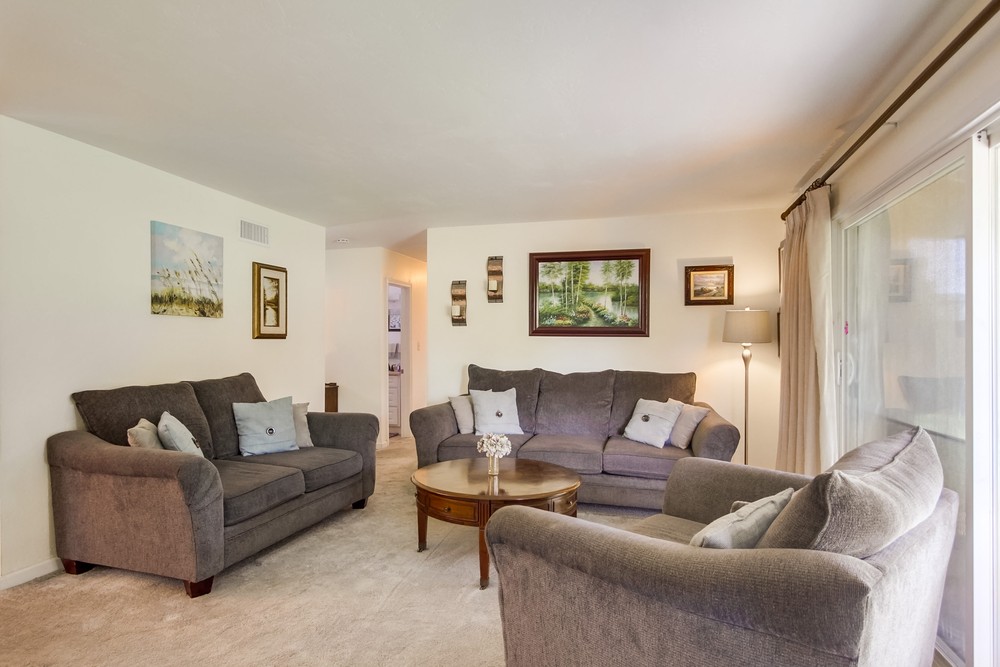 Virtual tour photo 8 of 26 for 8311 Lake Adlon Dr