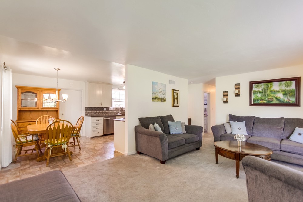 Virtual tour photo 9 of 26 for 8311 Lake Adlon Dr