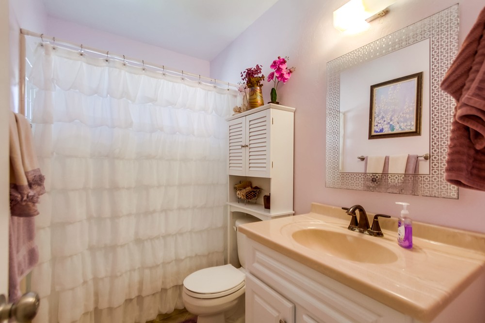 Virtual tour photo 21 of 26 for 8311 Lake Adlon Dr