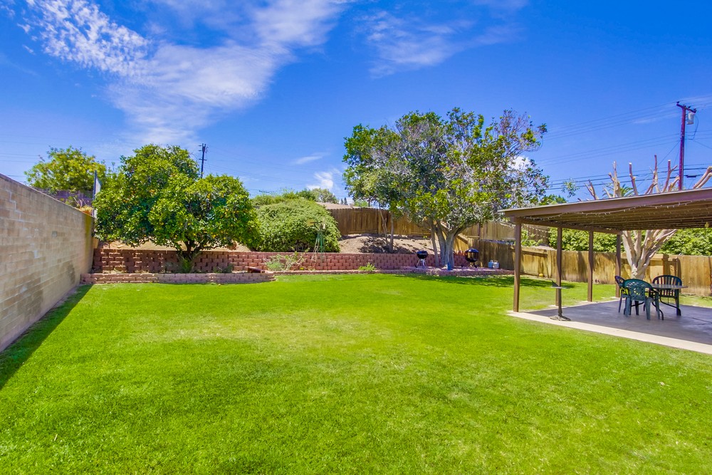 Virtual tour photo 25 of 26 for 8311 Lake Adlon Dr
