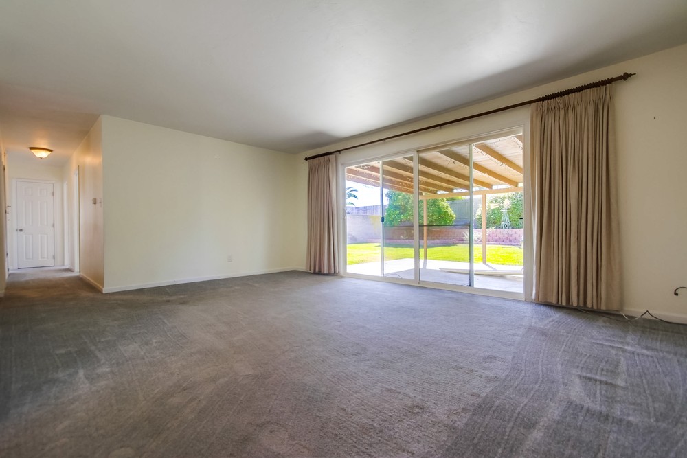Virtual tour photo 12 of 45 for 8311 Lake Adlon