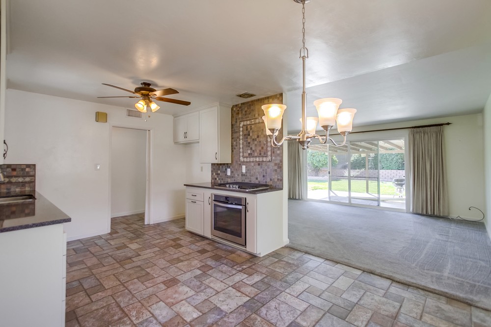 Virtual tour photo 16 of 45 for 8311 Lake Adlon