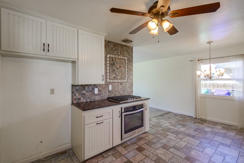 Virtual tour photo 21 of 45 for 8311 Lake Adlon
