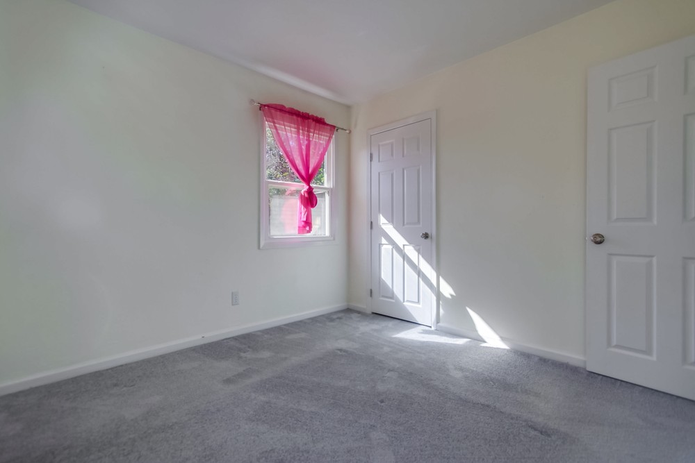 Virtual tour photo 30 of 45 for 8311 Lake Adlon