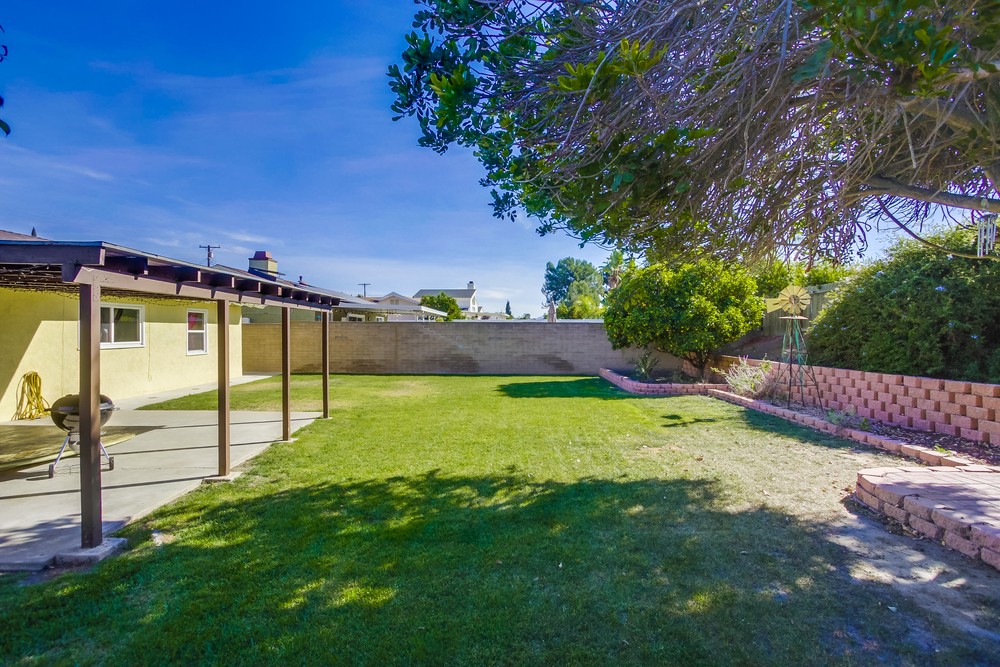Virtual tour photo 37 of 45 for 8311 Lake Adlon