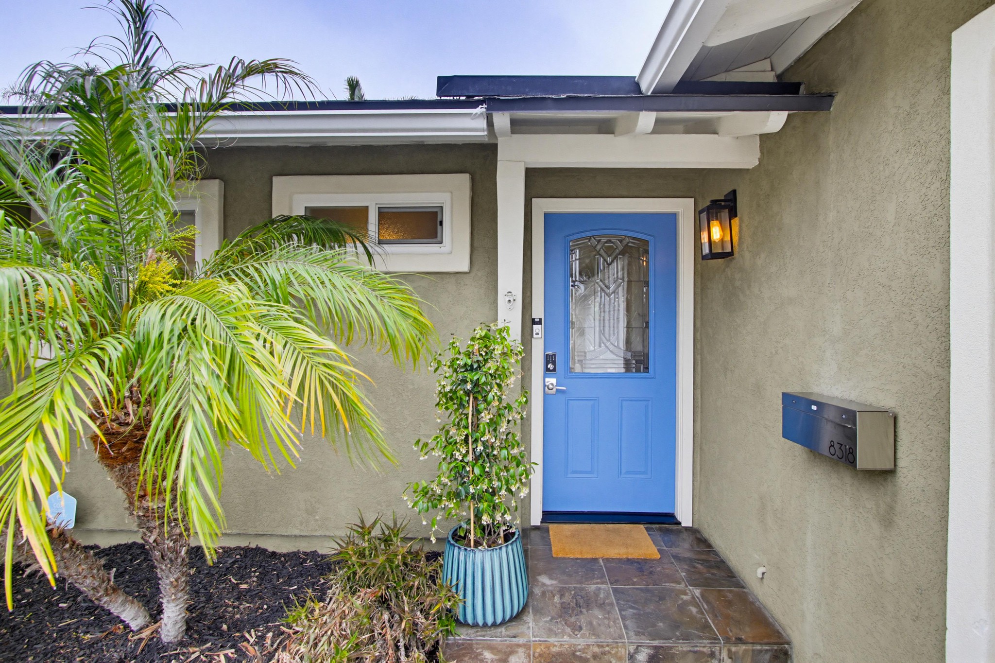 Virtual tour photo 6 of 76 for 8318 June Lake Dr