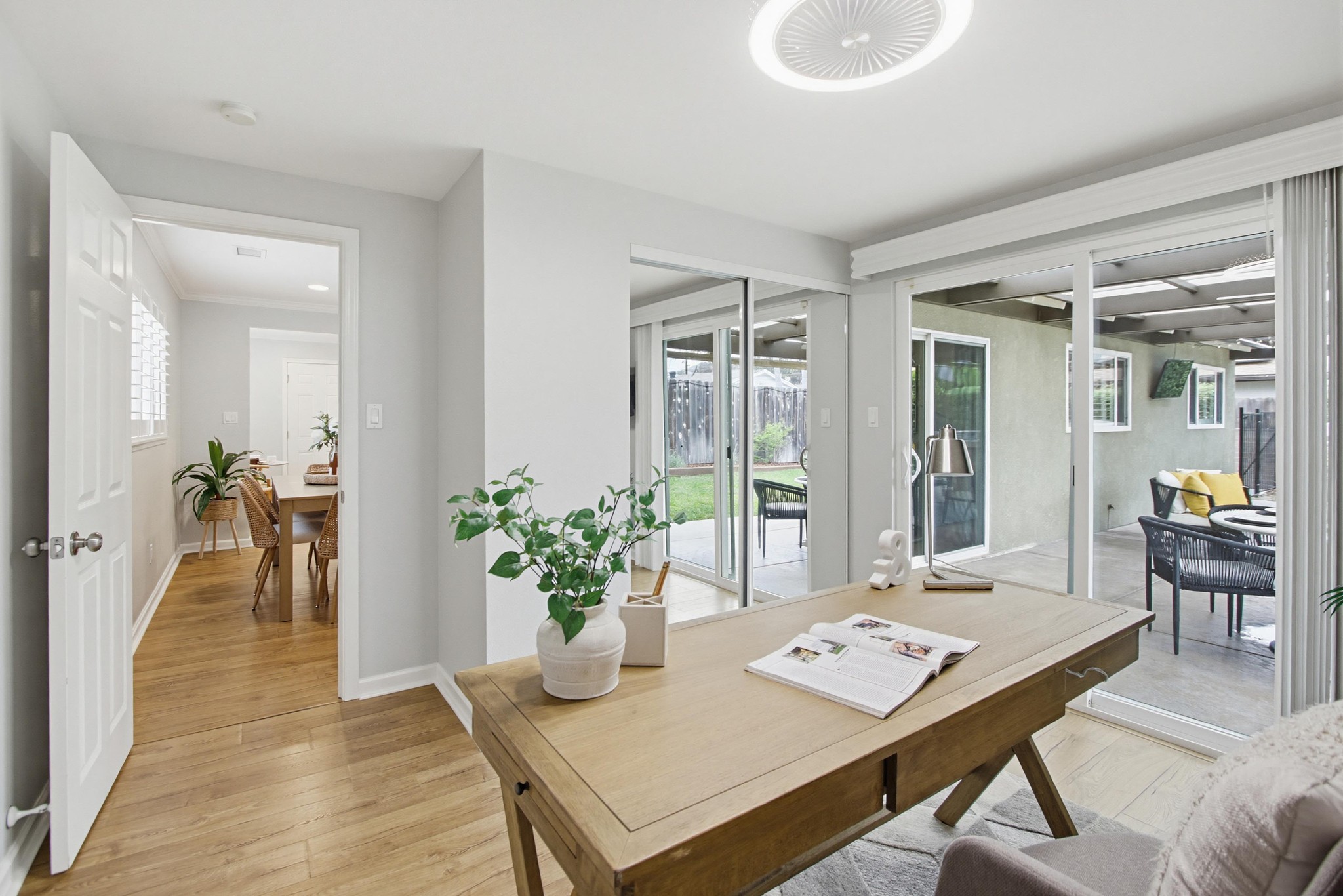 Virtual tour photo 14 of 76 for 8318 June Lake Dr