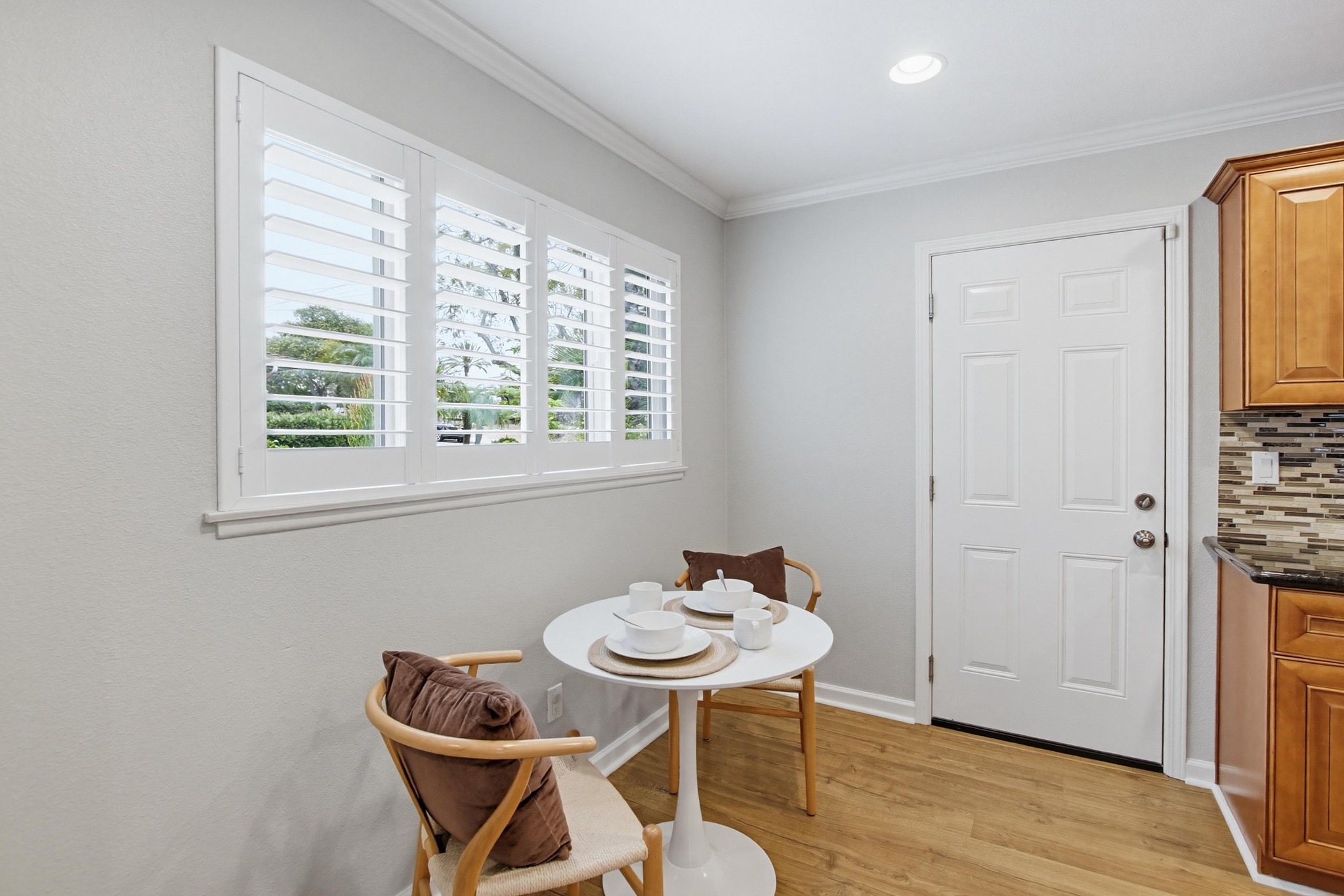 Virtual tour photo 16 of 76 for 8318 June Lake Dr