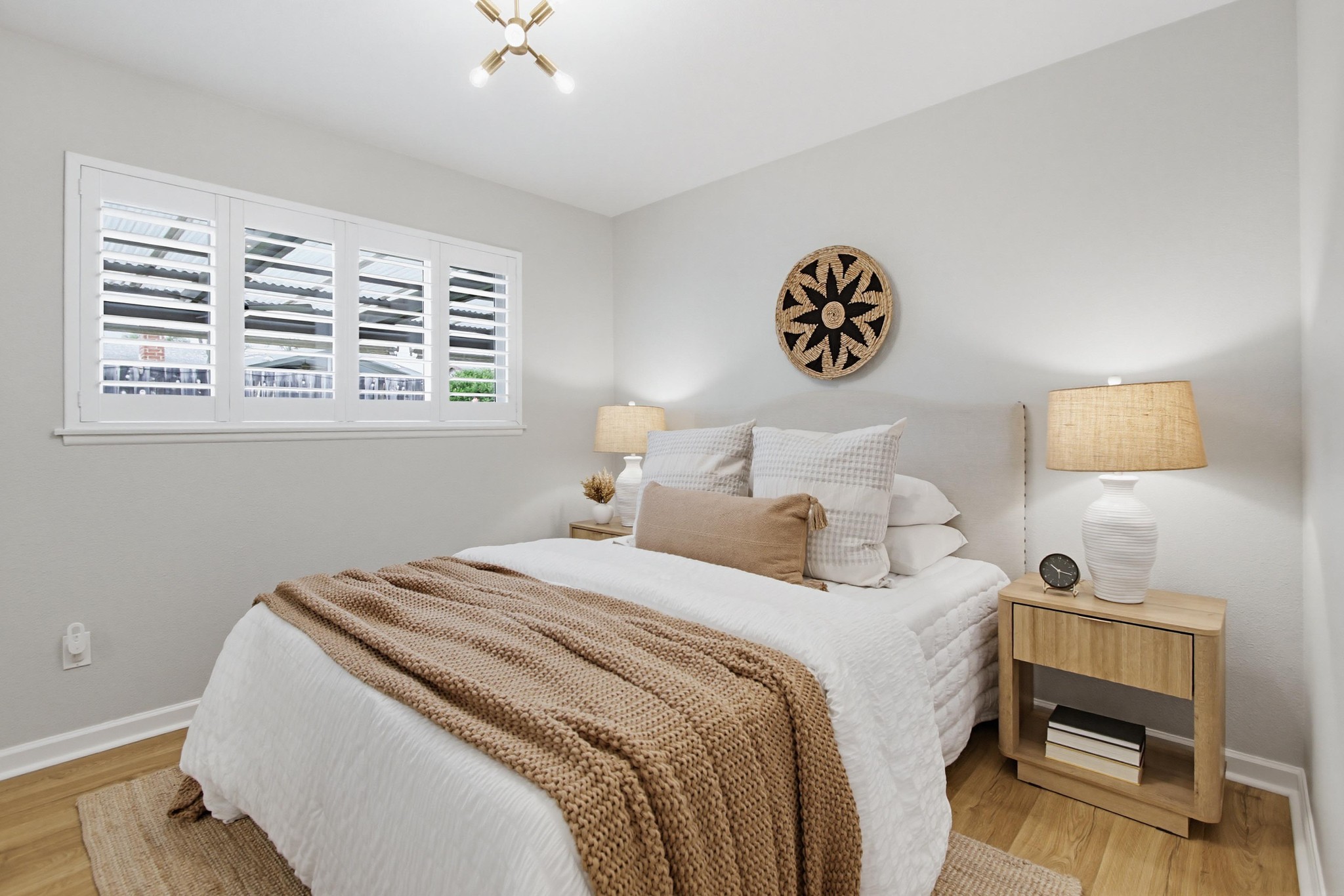 Virtual tour photo 31 of 76 for 8318 June Lake Dr
