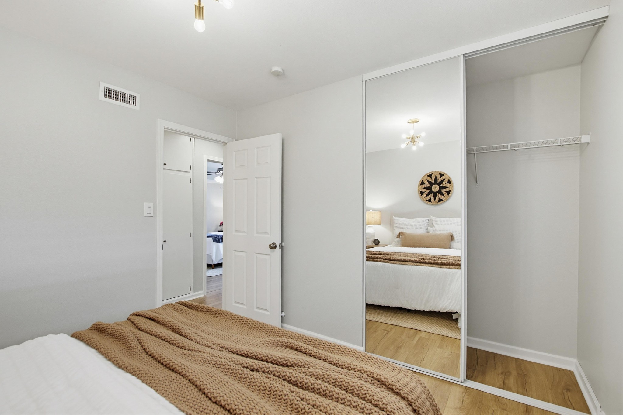 Virtual tour photo 33 of 76 for 8318 June Lake Dr