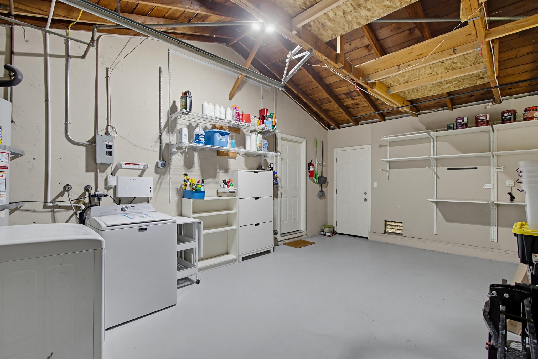 Virtual tour photo 36 of 76 for 8318 June Lake Dr