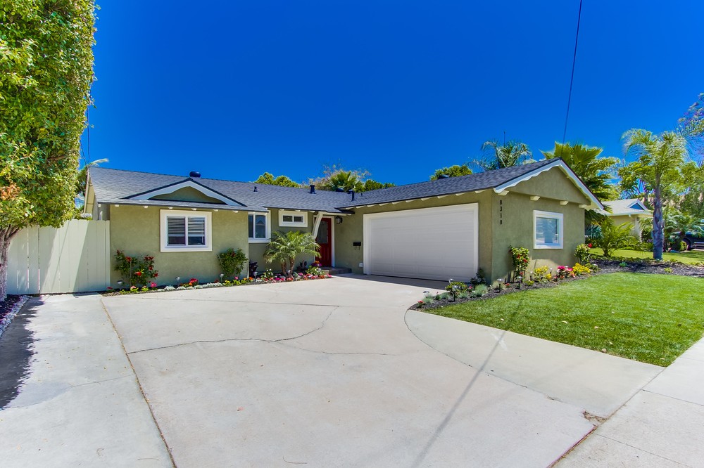 Virtual tour photo 1 of 29 for 8318 June Lake Drive