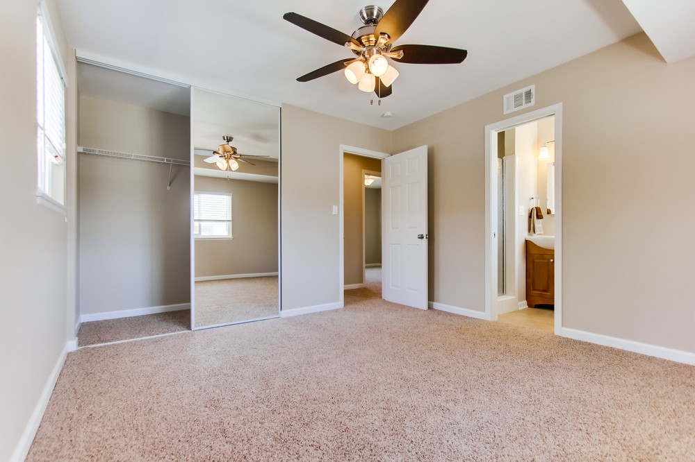 Virtual tour photo 15 of 29 for 8318 June Lake Drive