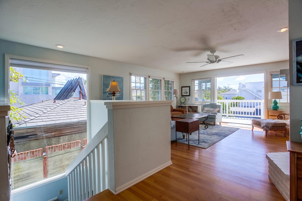 Virtual tour photo 8 of 45 for 832 Balboa Ct