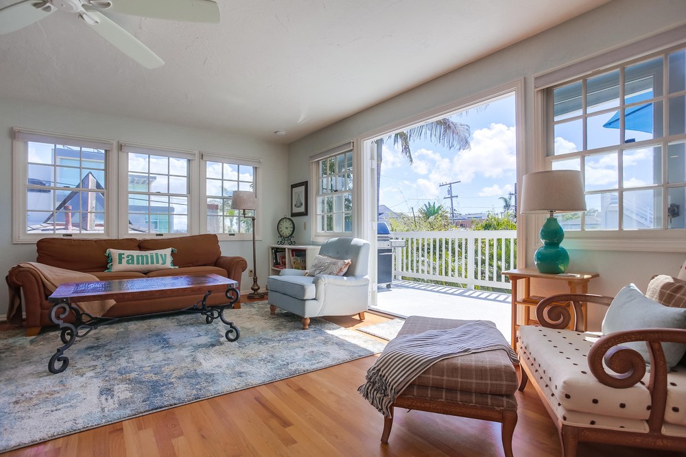 Virtual tour photo 11 of 45 for 832 Balboa Ct