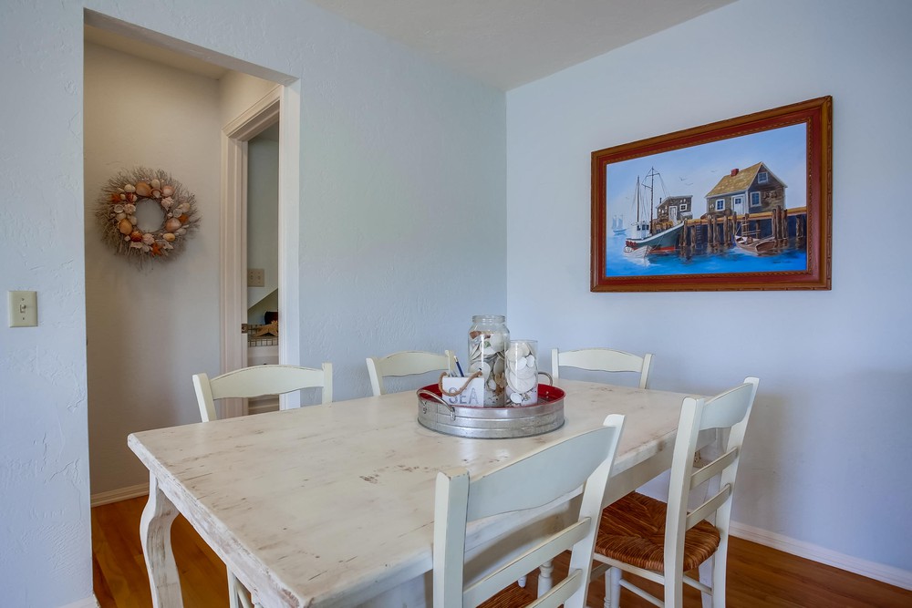 Virtual tour photo 16 of 45 for 832 Balboa Ct