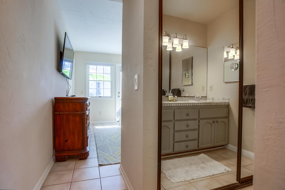 Virtual tour photo 25 of 45 for 832 Balboa Ct