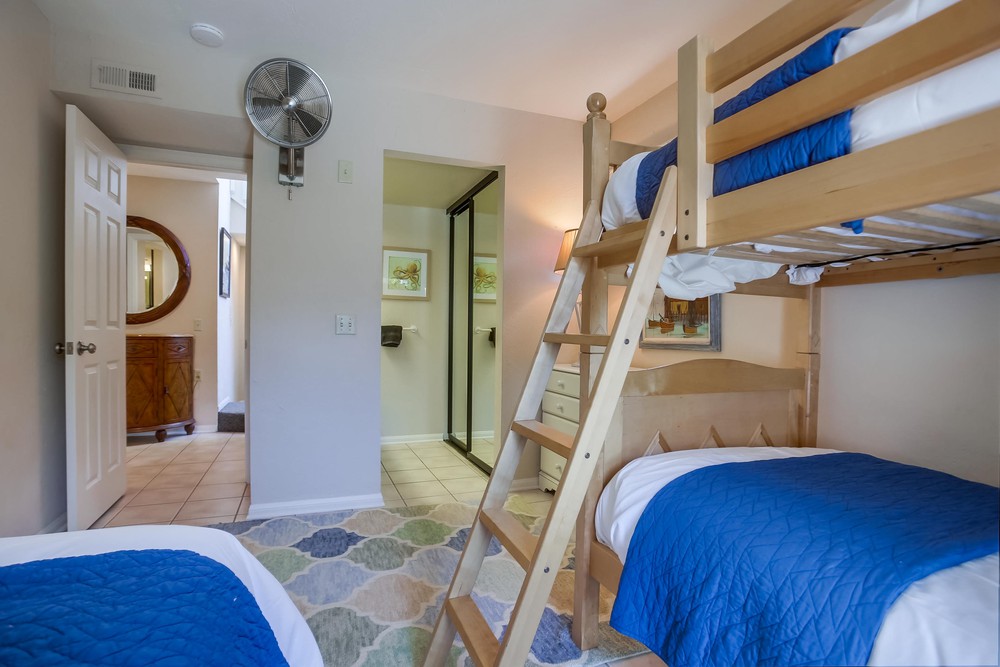 Virtual tour photo 32 of 45 for 832 Balboa Ct