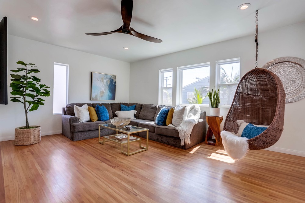 Virtual tour photo 7 of 35 for 832 Brighton Ct