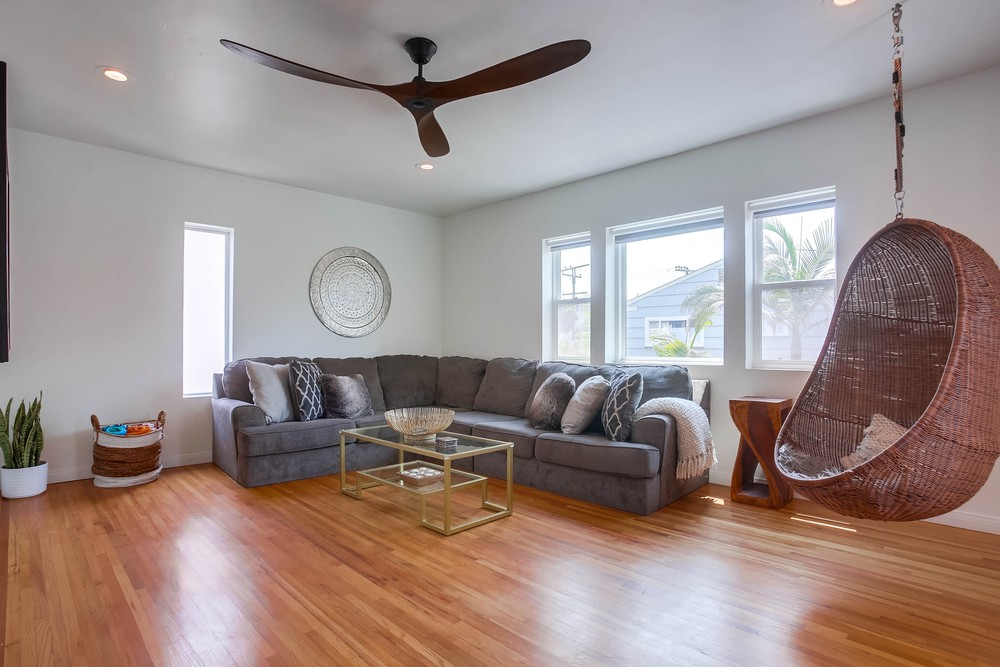Virtual tour photo 7 of 42 for 832 Brighton Ct
