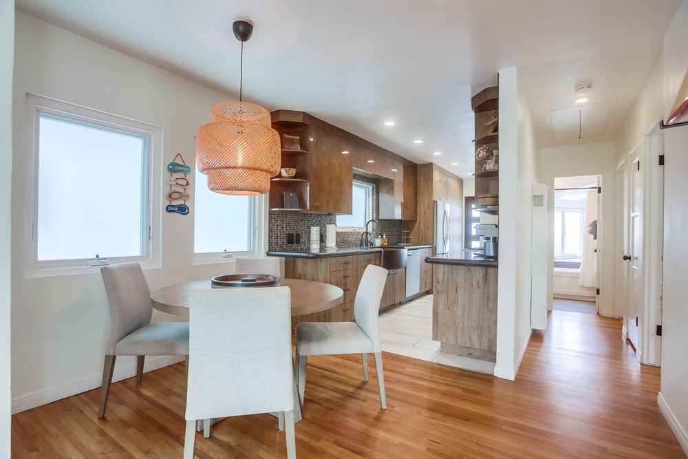 Virtual tour photo 11 of 42 for 832 Brighton Ct
