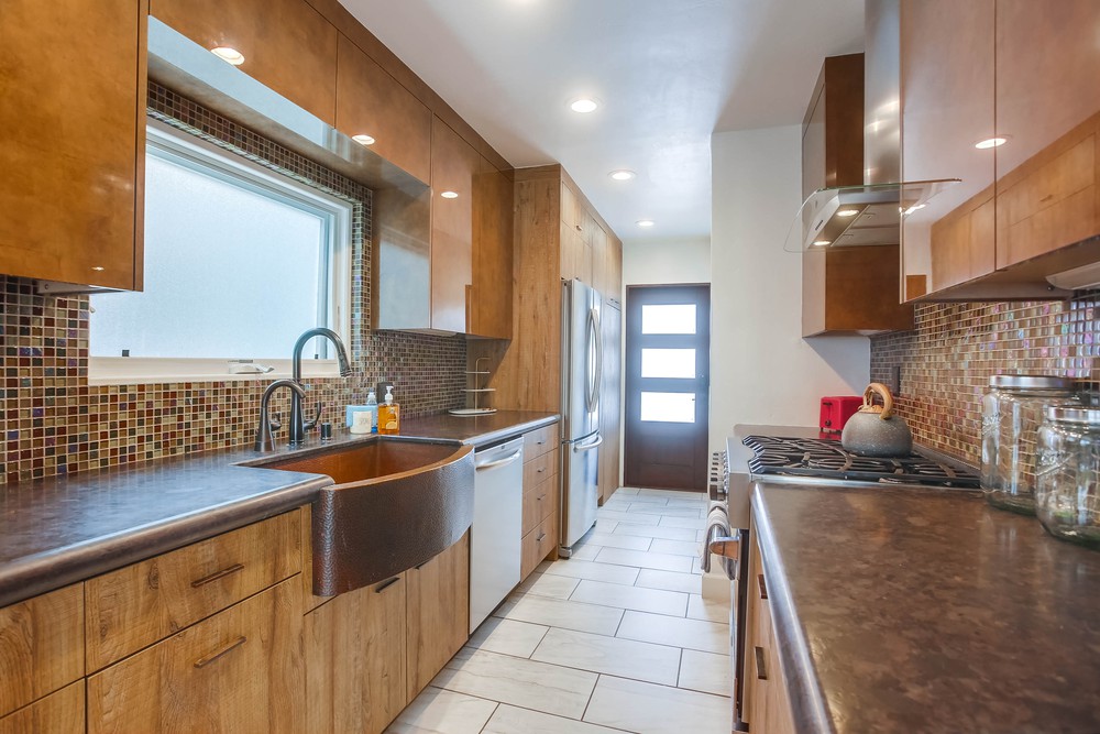 Virtual tour photo 14 of 42 for 832 Brighton Ct