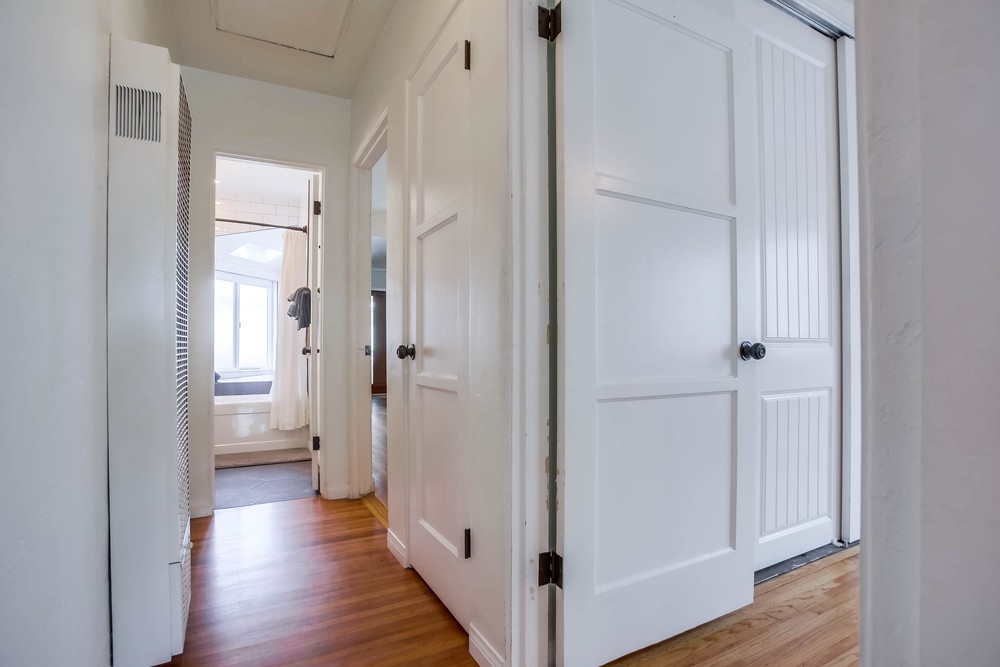 Virtual tour photo 17 of 42 for 832 Brighton Ct