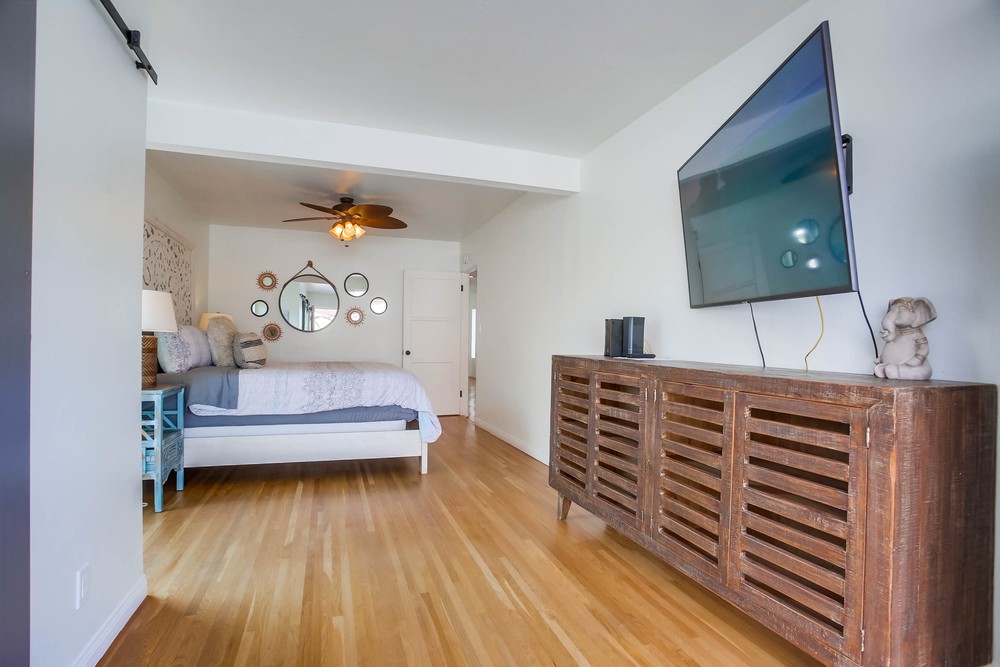 Virtual tour photo 27 of 42 for 832 Brighton Ct