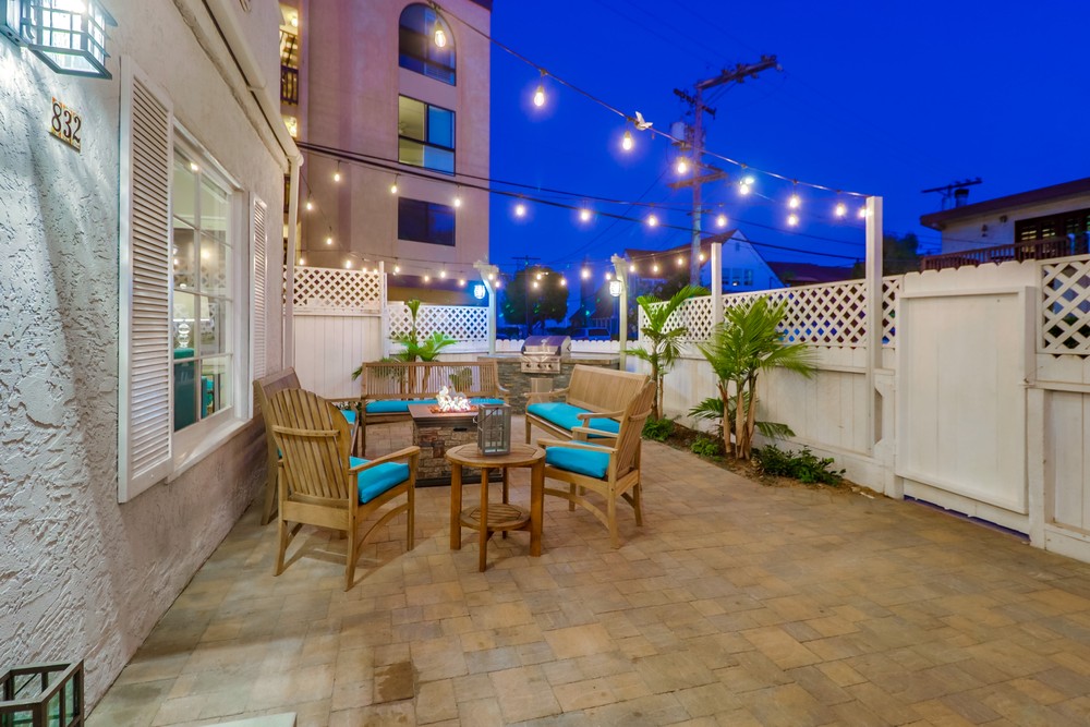 Virtual tour photo 6 of 90 for 832 Capistrano Pl