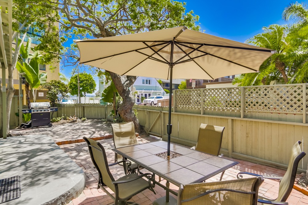 Virtual tour photo 10 of 109 for 832 Capistrano Place