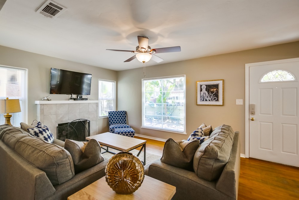 Virtual tour photo 16 of 109 for 832 Capistrano Place