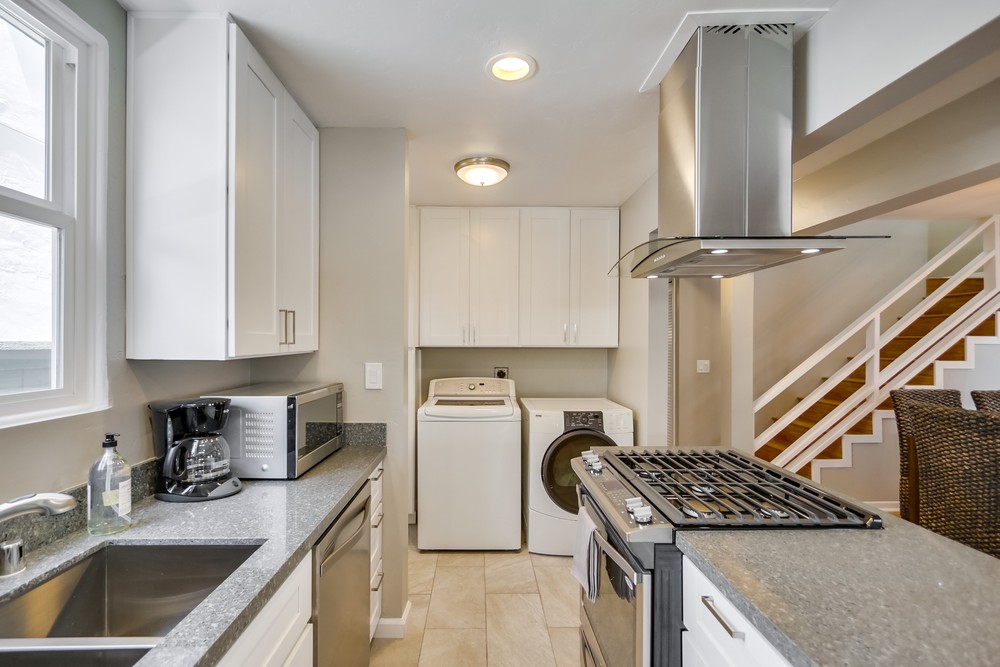Virtual tour photo 29 of 109 for 832 Capistrano Place